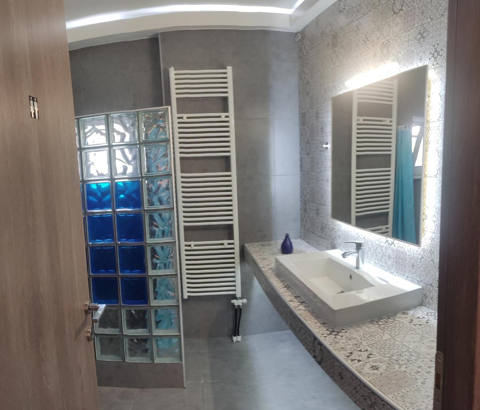 Vasilikis Apartment 卡拉马塔 外观 照片